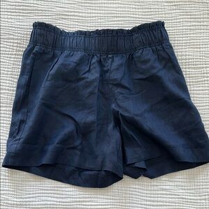 NWOT Quince Linen Shorts